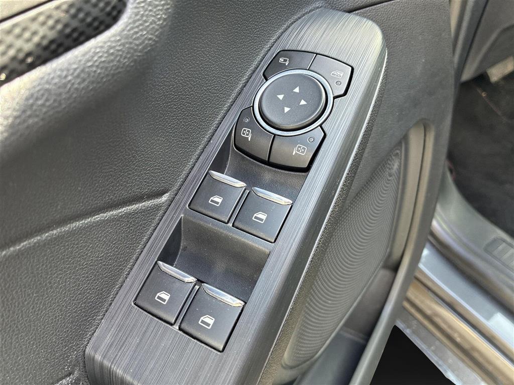 Ford Kuga ST-Line X billede 21