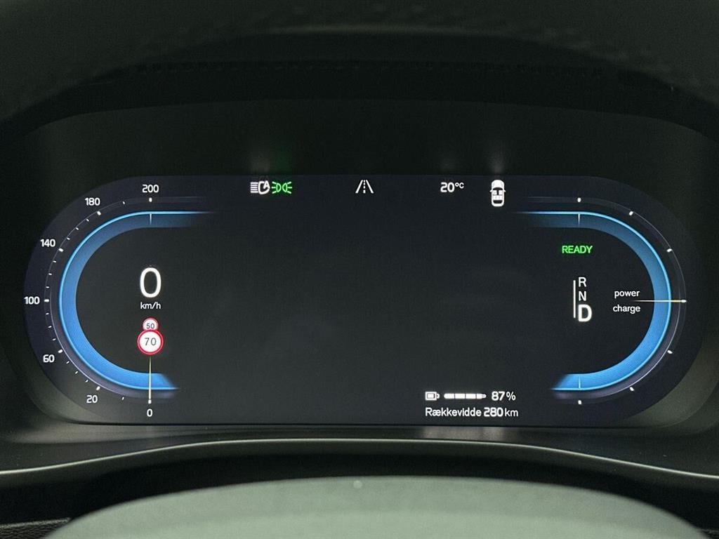 Volvo XC40 Plus billede 12