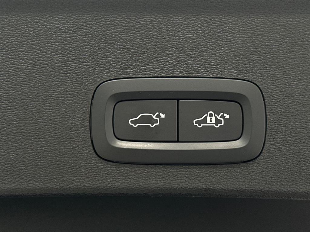 Volvo XC40 Plus billede 19