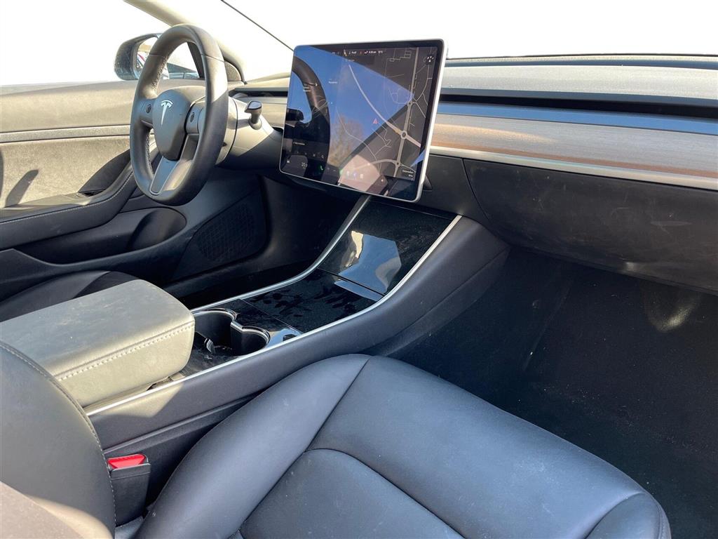 Tesla Model 3 Standard Range Plus billede 10