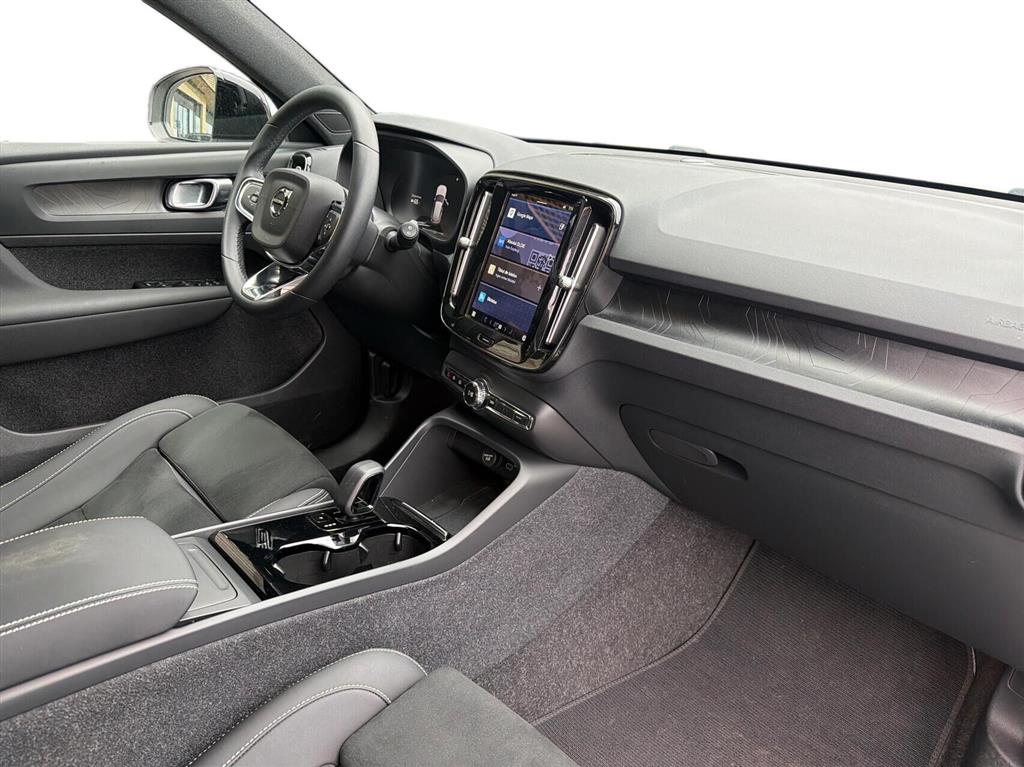 Volvo XC40 Plus billede 6