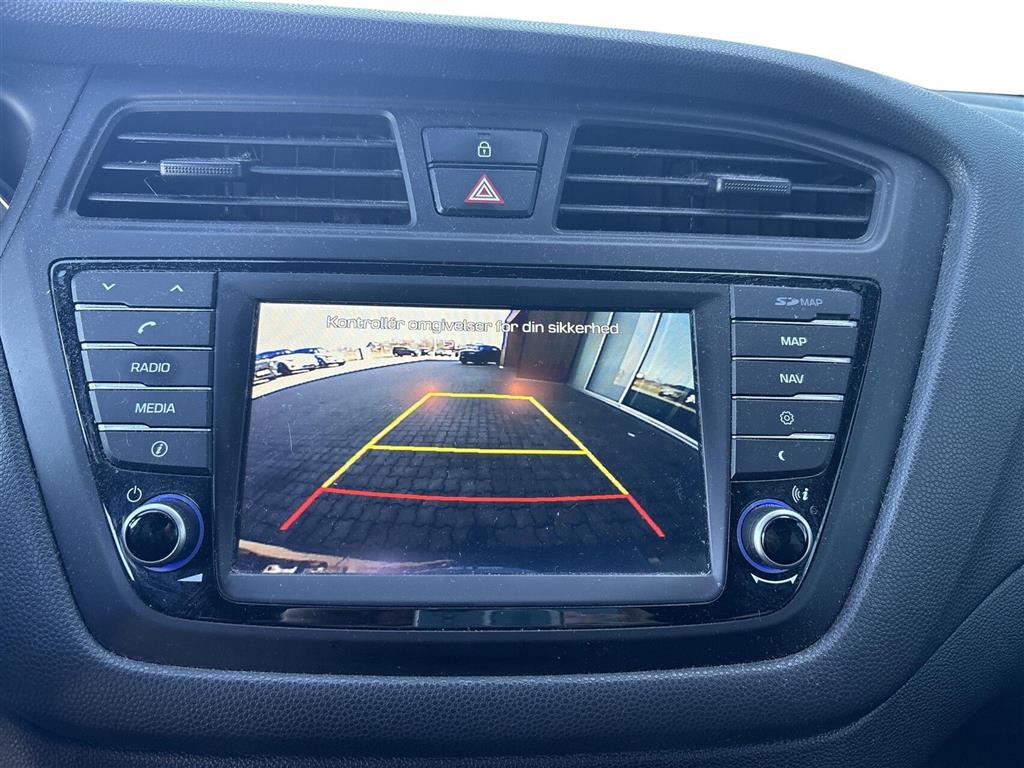 Hyundai i20 Vision Plus billede 9