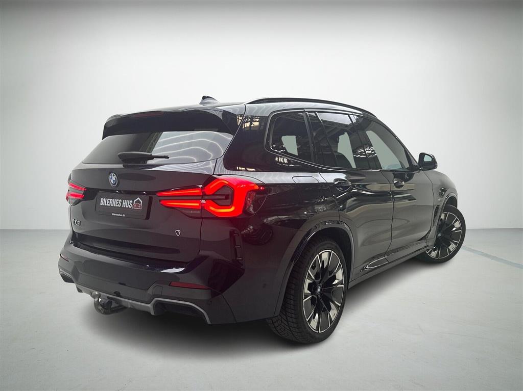 BMW iX3 M-Sport Charged Plus billede 2