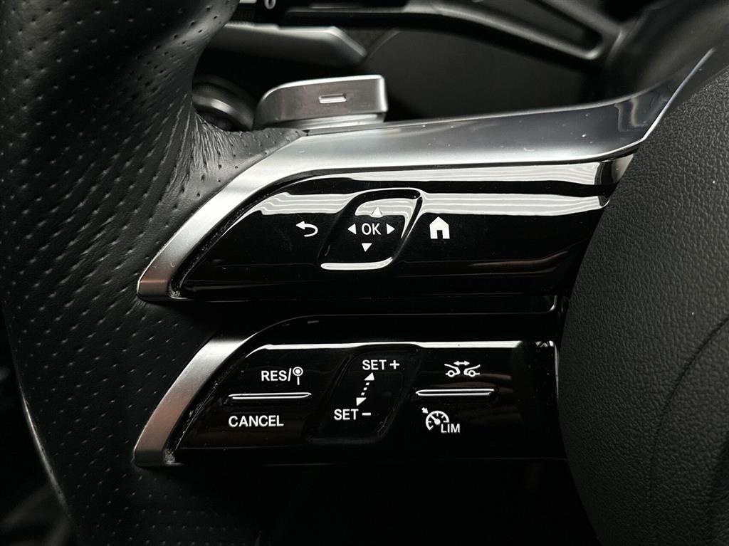 Mercedes-Benz C300 e AMG Line billede 15