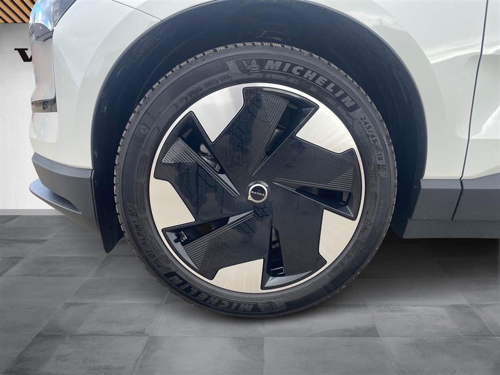 Volvo EX30 Plus billede 9