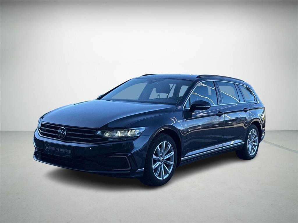 VW Passat GTE HIGH