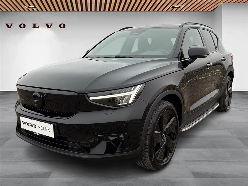 Volvo EX40 Black Edition