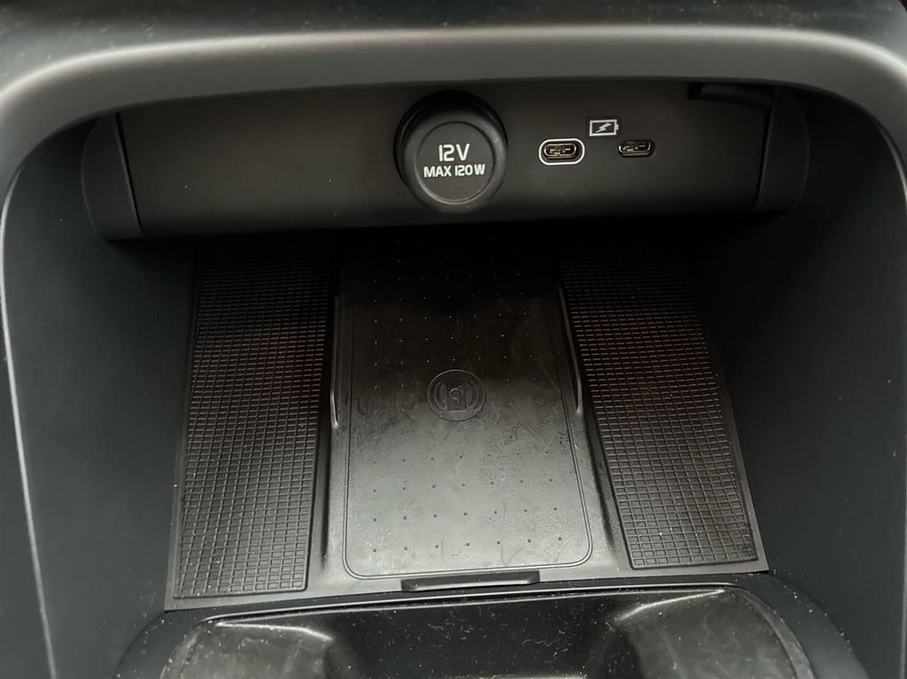 Volvo EX40 Black Edition billede 19