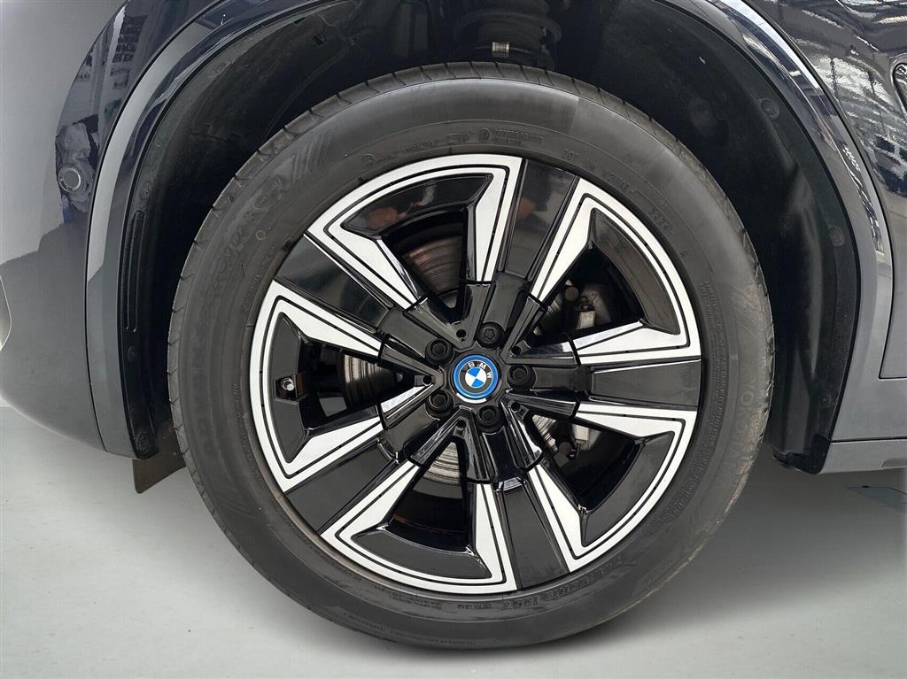 BMW iX3 M-Sport Charged billede 9