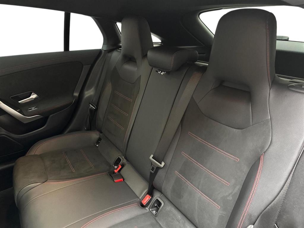 Mercedes-Benz CLA250 e AMG Line billede 13