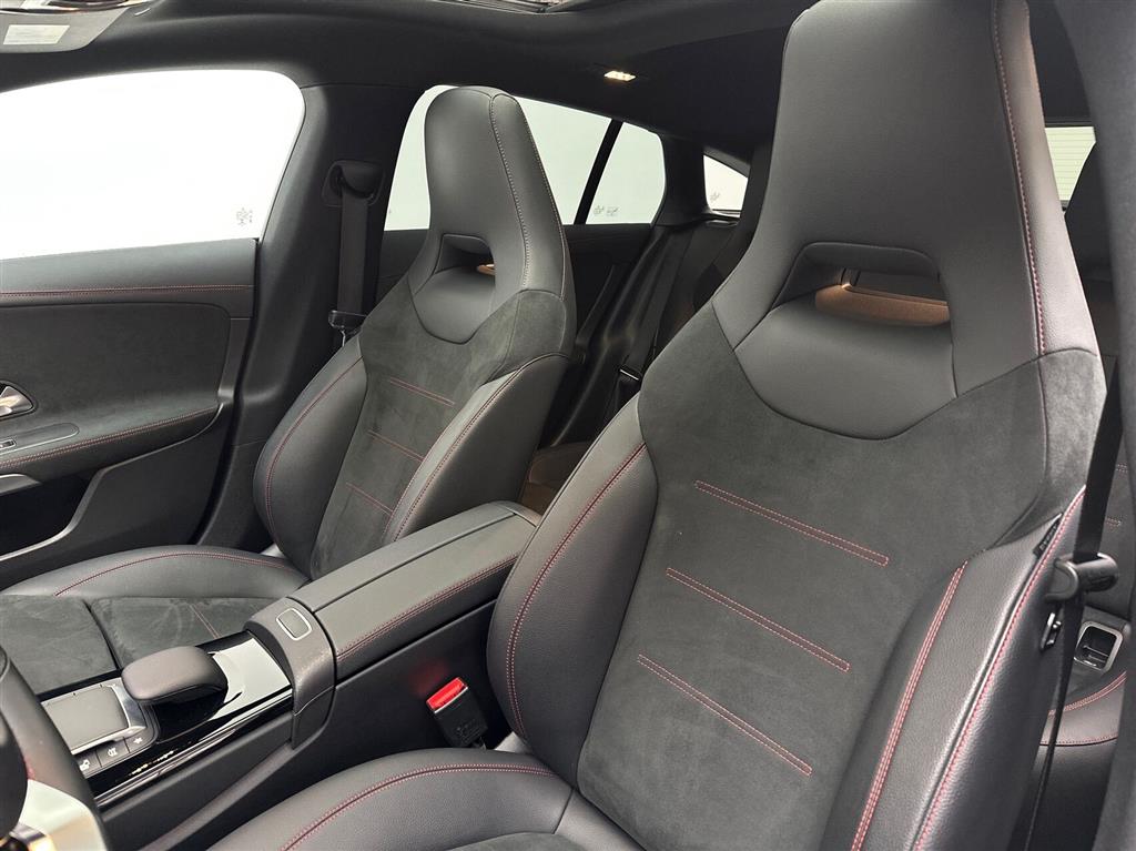Mercedes-Benz CLA250 e AMG Line billede 18