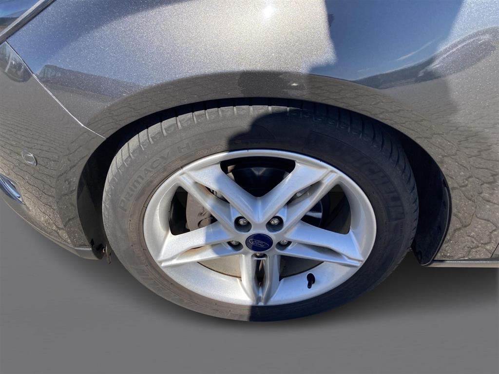 Ford Focus Titanium Fun billede 6