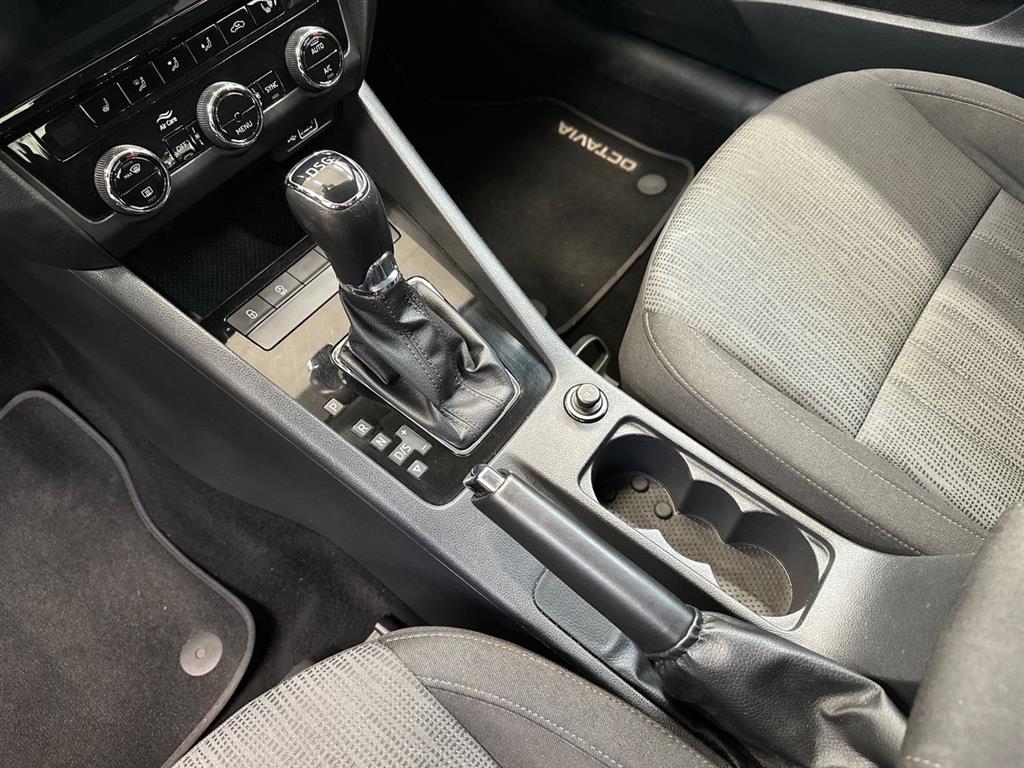 Skoda Octavia Business Line billede 15