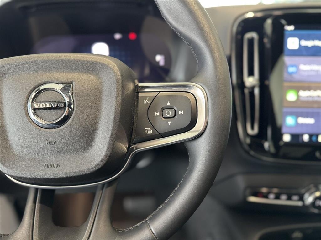 Volvo EC40 Black Edition billede 13