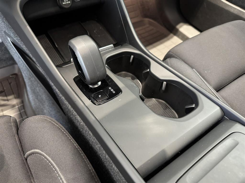 Volvo EC40 Black Edition billede 16