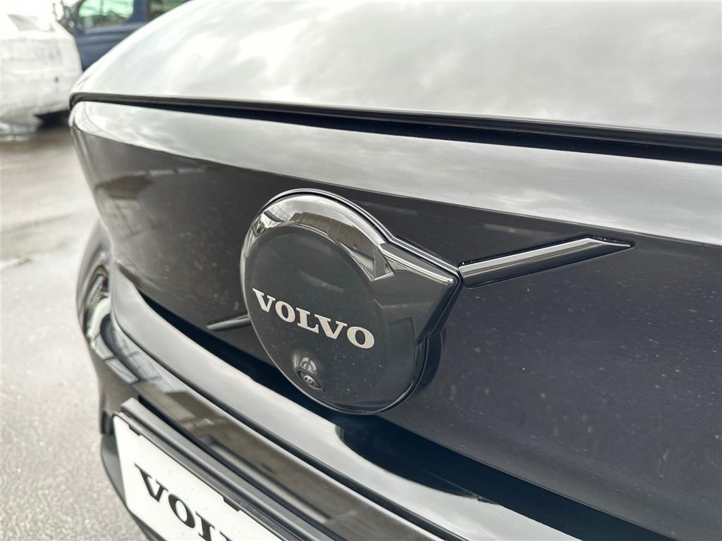 Volvo EX40 Black Edition billede 24