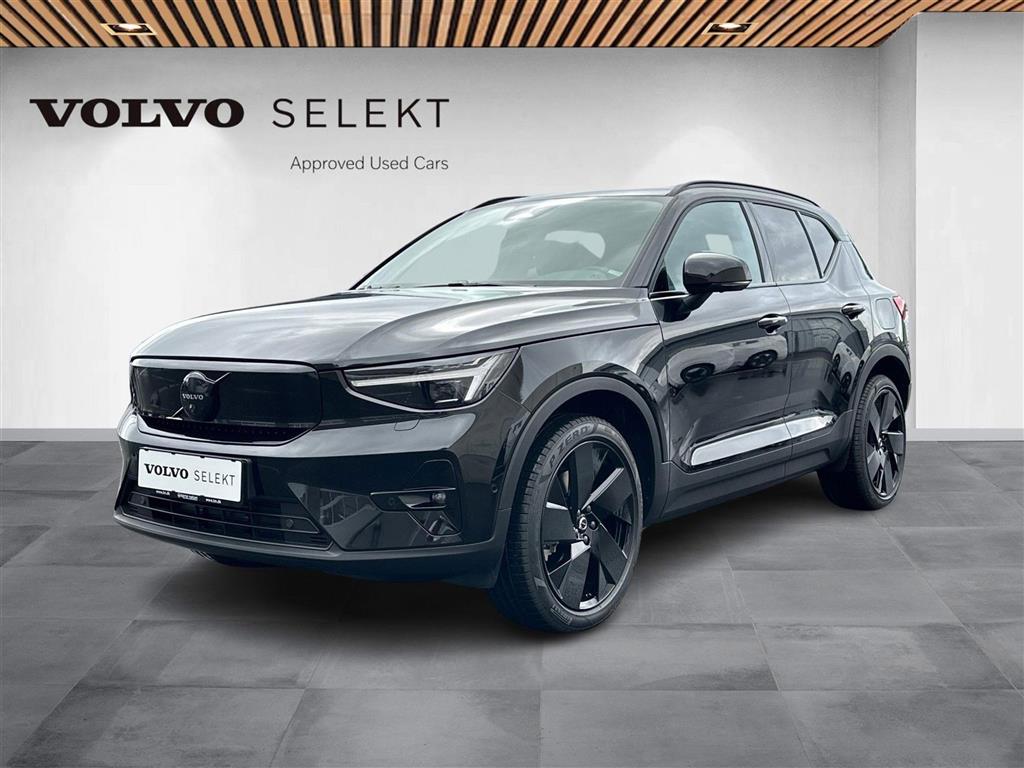 Volvo EX40 Black Edition
