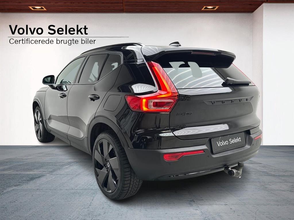 Volvo EX40 Black Edition billede 2