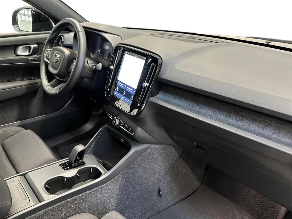 Volvo EC40 Black Edition billede 5