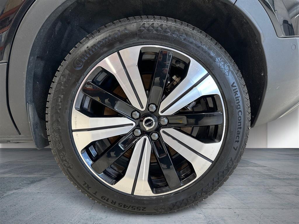 Volvo EC40 Black Edition billede 10