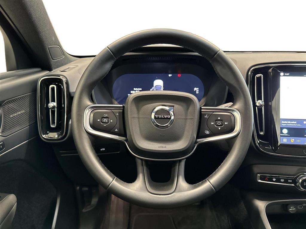 Volvo EC40 Black Edition billede 11