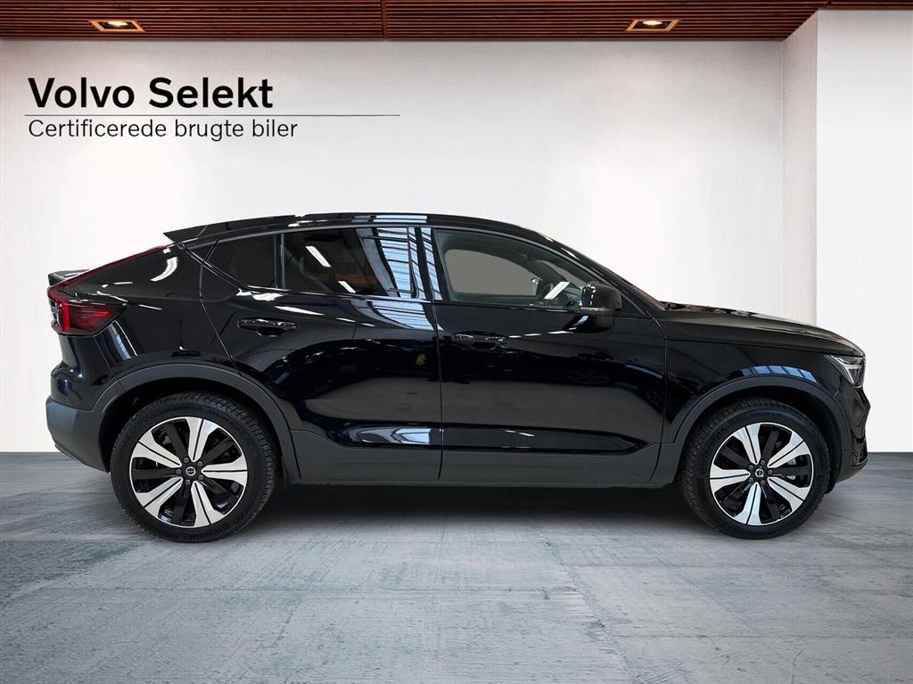 Volvo EC40 Black Edition billede 15