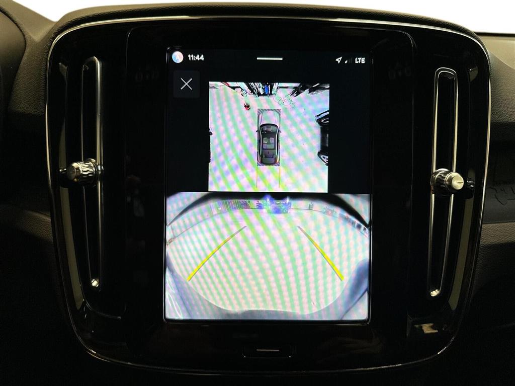 Volvo EC40 Black Edition billede 20