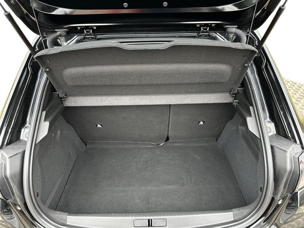 Peugeot e-208 GT billede 17