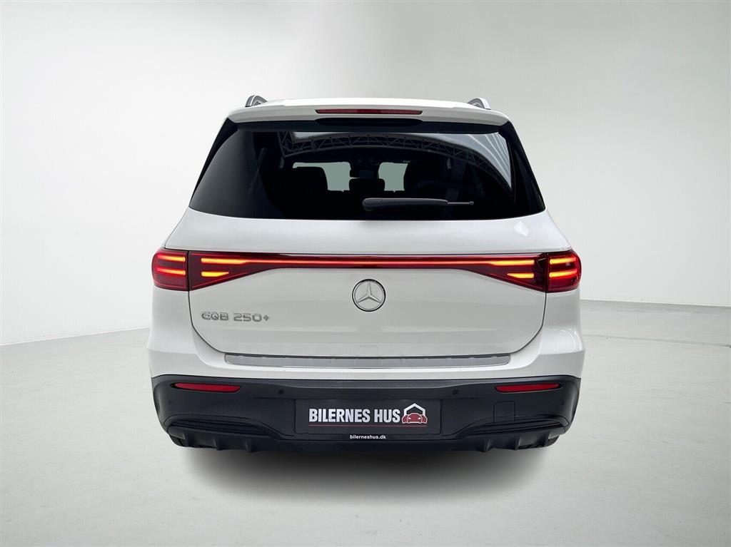 Mercedes-Benz EQB 250+ AMG Line billede 8