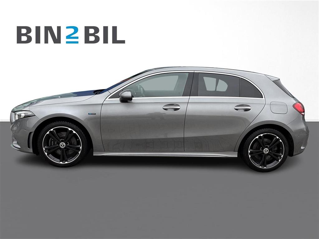 Mercedes-Benz A250 e AMG Line billede 2