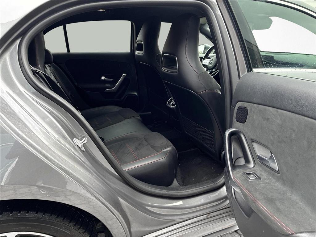 Mercedes-Benz A250 e AMG Line billede 12