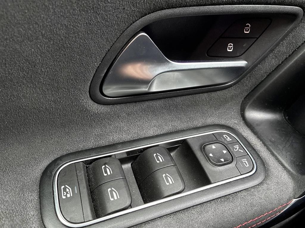 Mercedes-Benz A250 e AMG Line billede 22