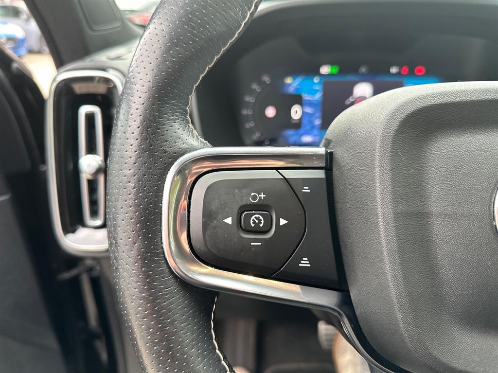 Volvo XC40 R-design billede 17