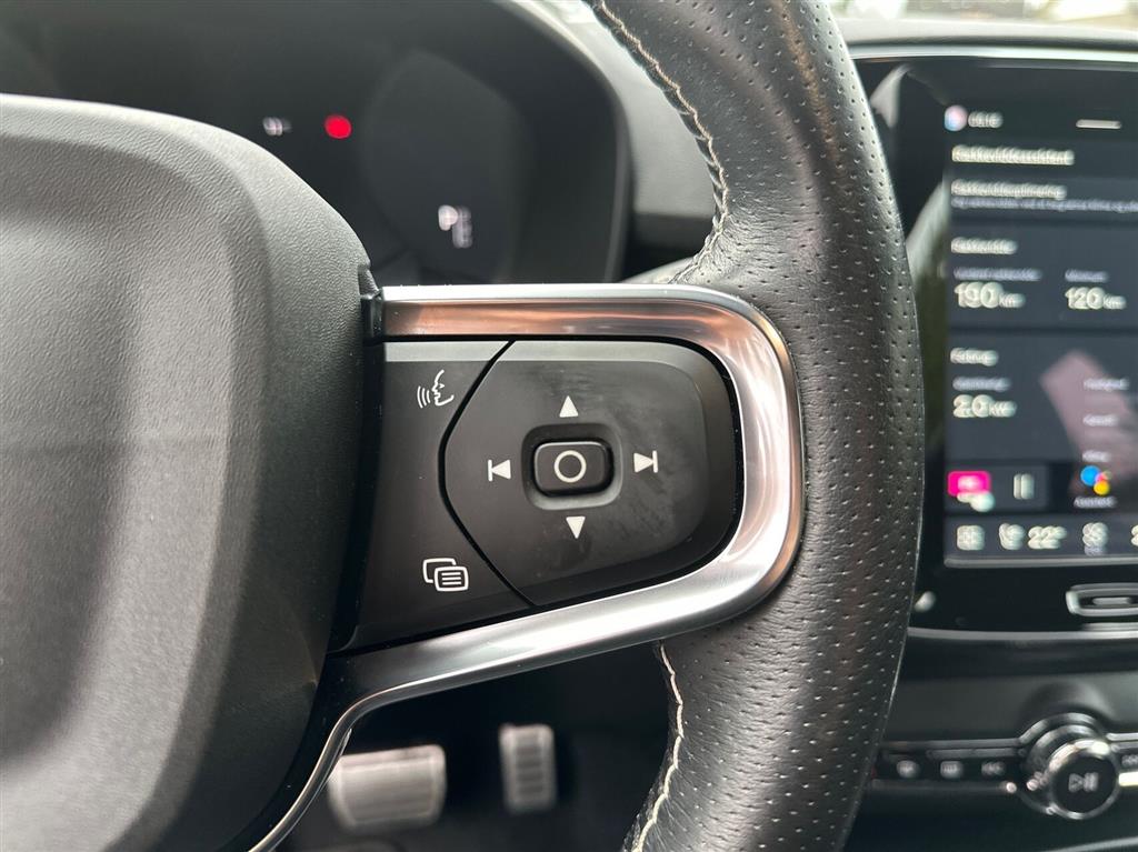 Volvo XC40 R-design billede 18