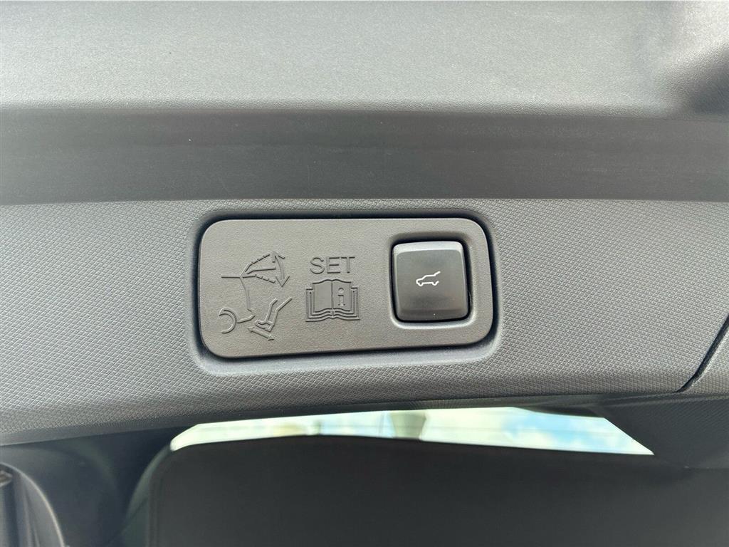 Ford Mustang Mach-E SR billede 17