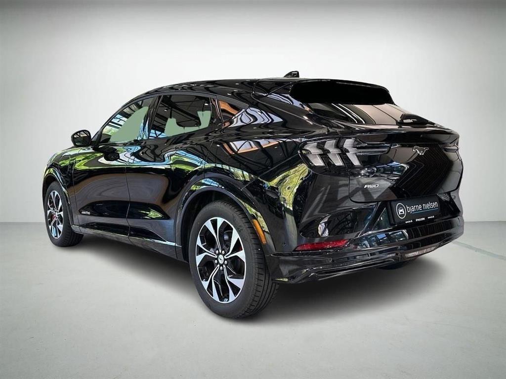 Ford Mustang Mach-E UR Premium billede 2