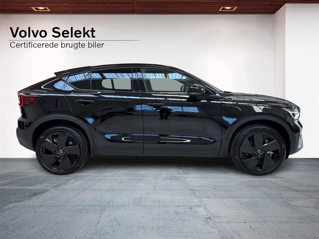 Volvo EC40 Black Edition billede 3