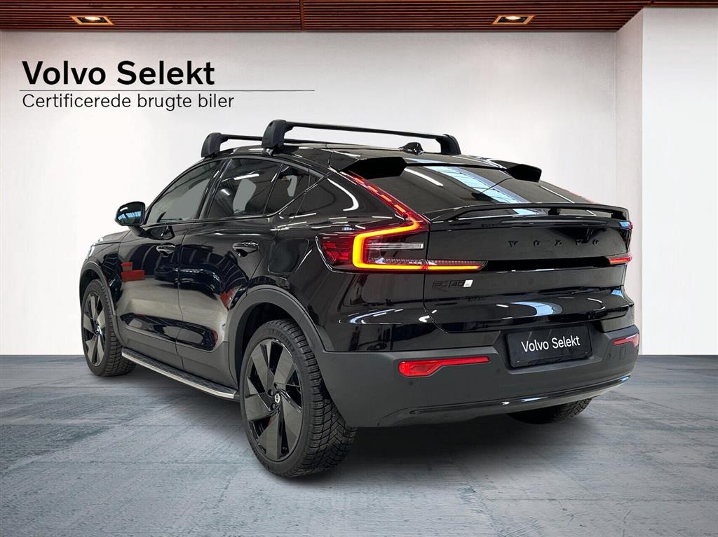 Volvo EC40 Black Edition billede 2