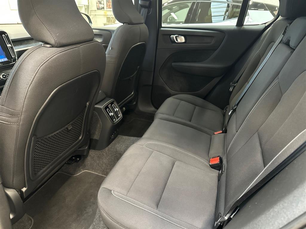 Volvo EC40 Black Edition billede 7