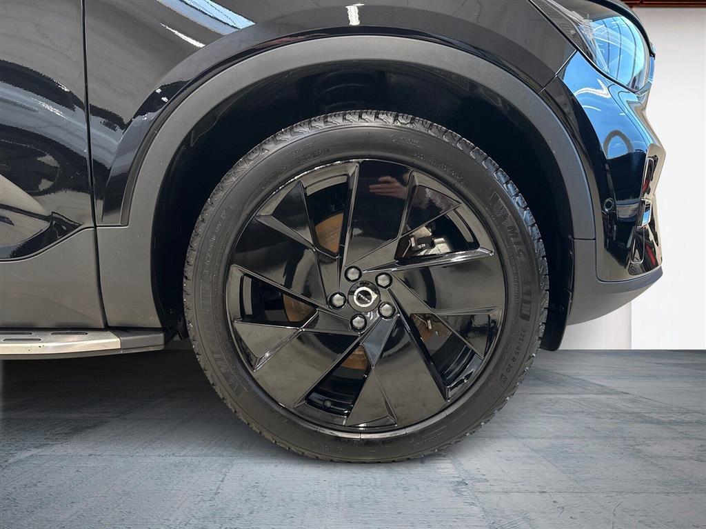 Volvo EC40 Black Edition billede 10