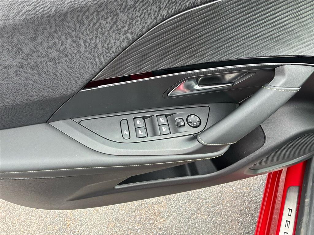 Peugeot e-2008 GT billede 16