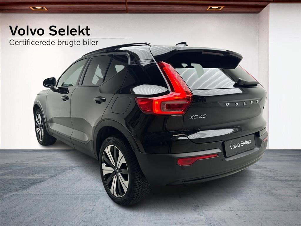 Volvo XC40 Plus billede 2