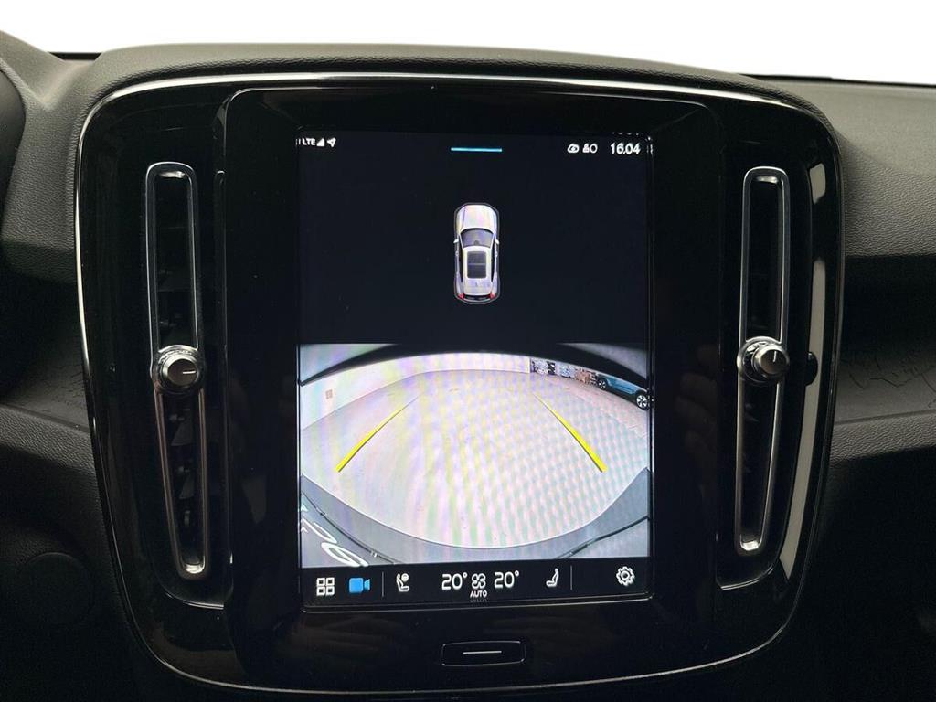 Volvo XC40 Plus billede 16