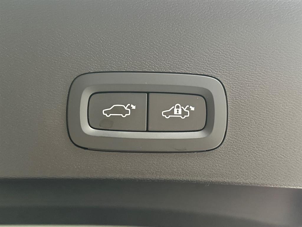 Volvo XC40 Plus billede 21