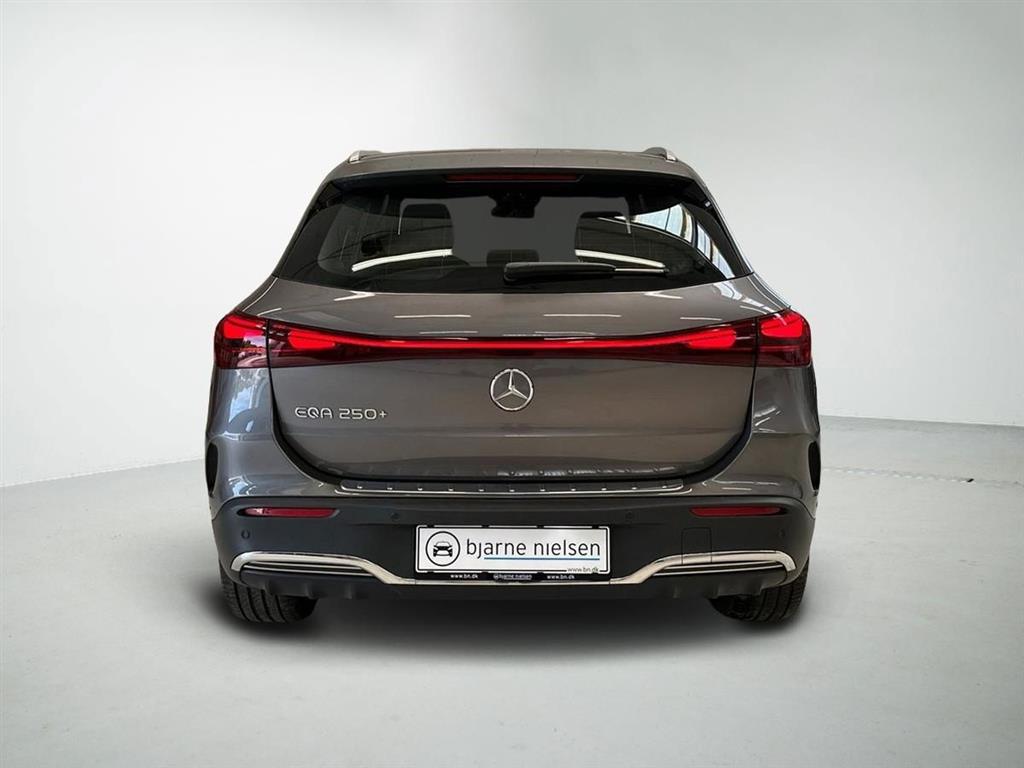 Mercedes-Benz EQA 250+ AMG Line billede 7