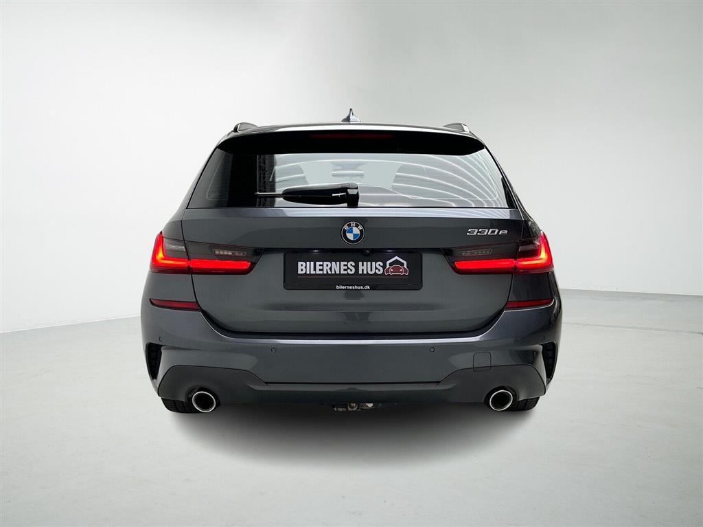BMW 330e M-Sport billede 8