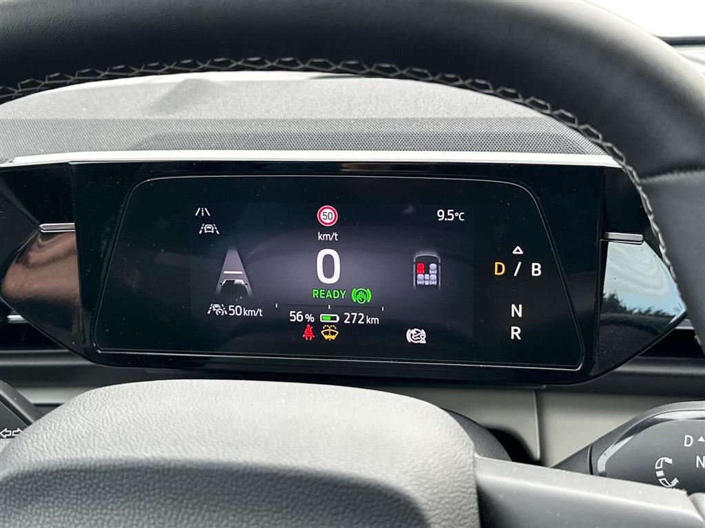 Ford Explorer UR Premium billede 12