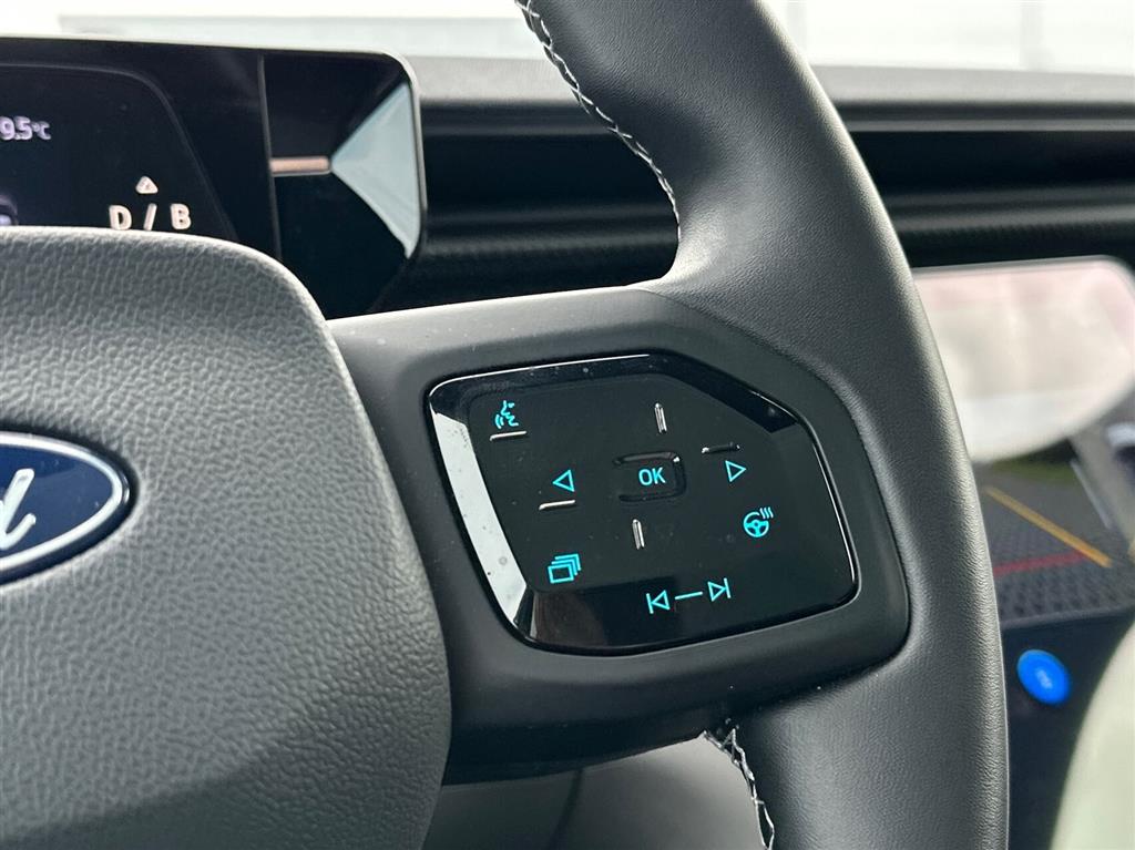 Ford Explorer UR Premium billede 14