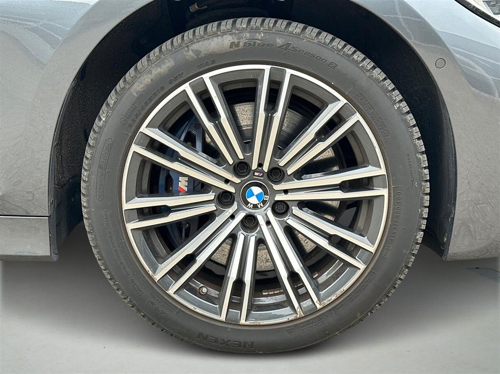 BMW 330e M-Sport billede 8