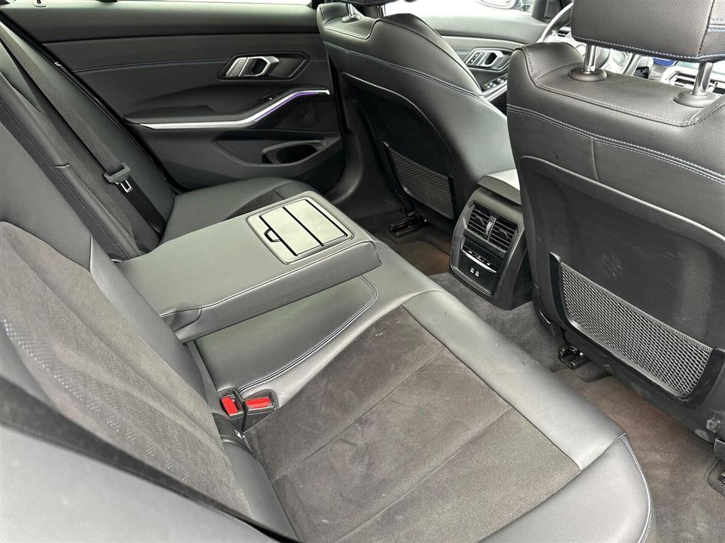 BMW 330e M-Sport billede 12